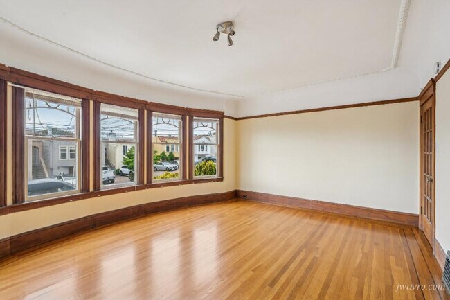 Foto del edificio - 2334 18th Ave