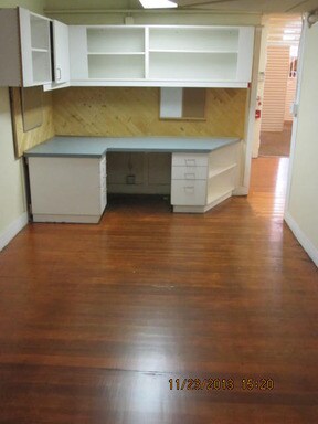 Building Photo - 730 SW 11th Ave