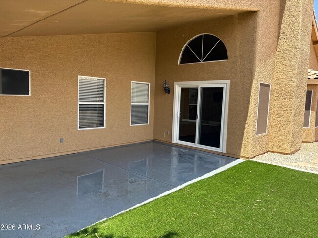 Building Photo - 9329 E Corrine Dr