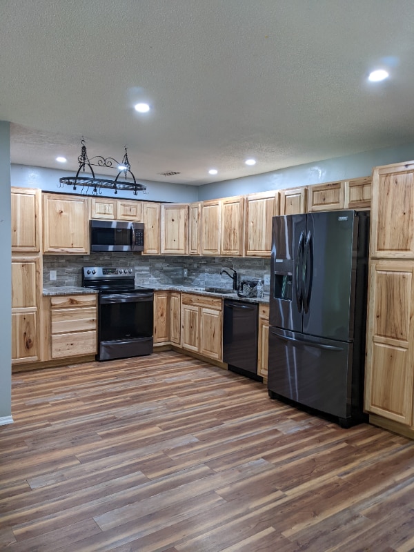 Building Photo - 1341 Cindy Cir NE