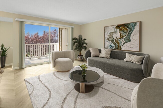 Expansive Living Area - 8632 164th Ave NE