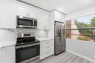 Building Photo - 21839 Arriba 10g