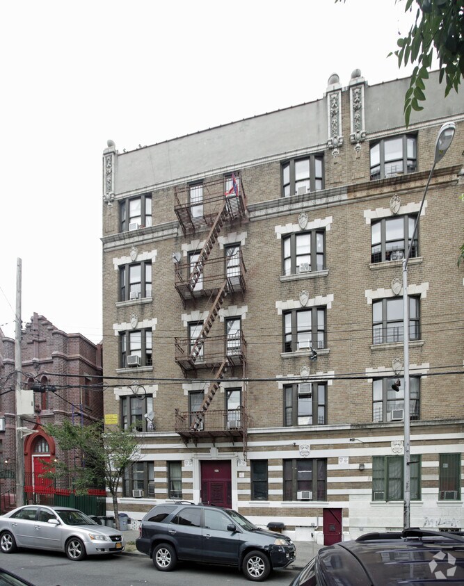 Primary Photo - 287 E 162nd St