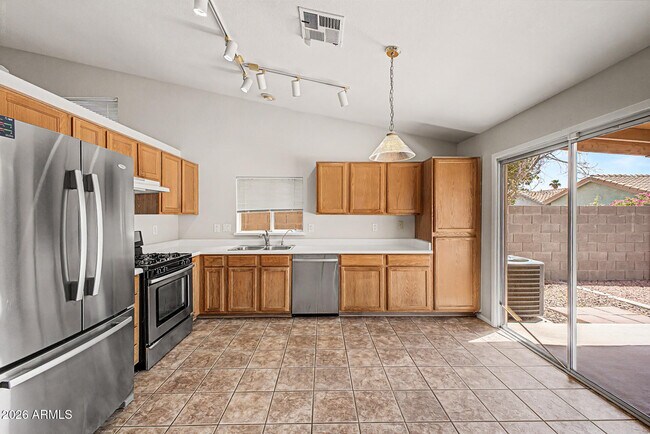 Building Photo - 9969 W MacKenzie Dr