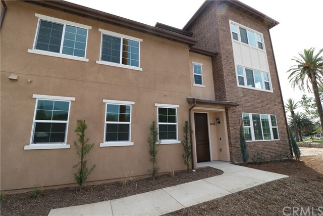 Foto principal - 1182 W Baseline Rd