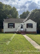 Building Photo - 1136 Marne St