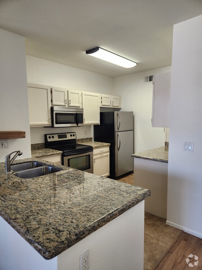 Building Photo - 7009 E Acoma Dr