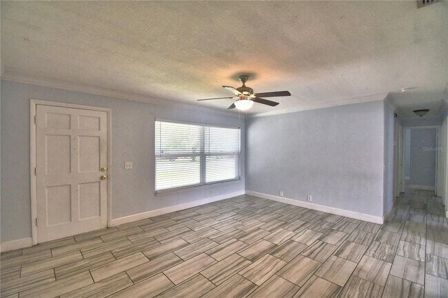 Building Photo - 153 Browning Cir