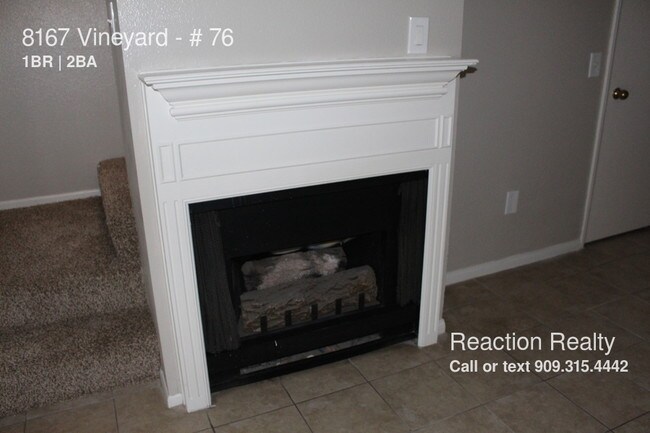 Foto del edificio - 8167 Vineyard Ave
