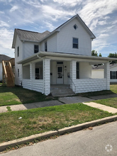 Building Photo - 516 S 9th St