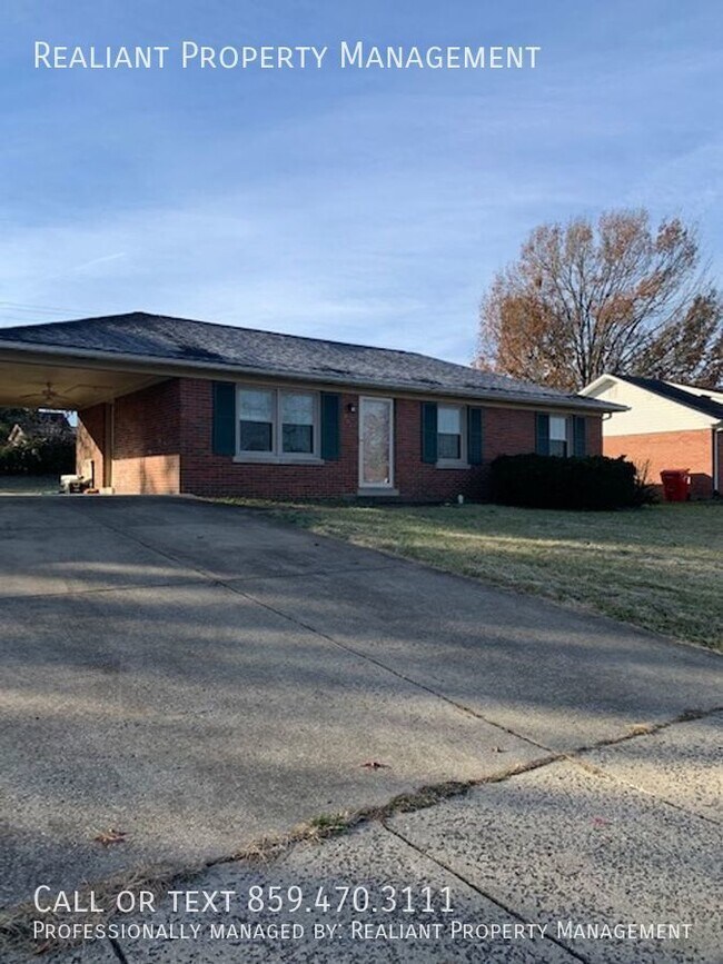 Building Photo - 508 Hickory Hill Dr