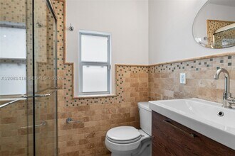 Building Photo - 4258 N Michigan Ave