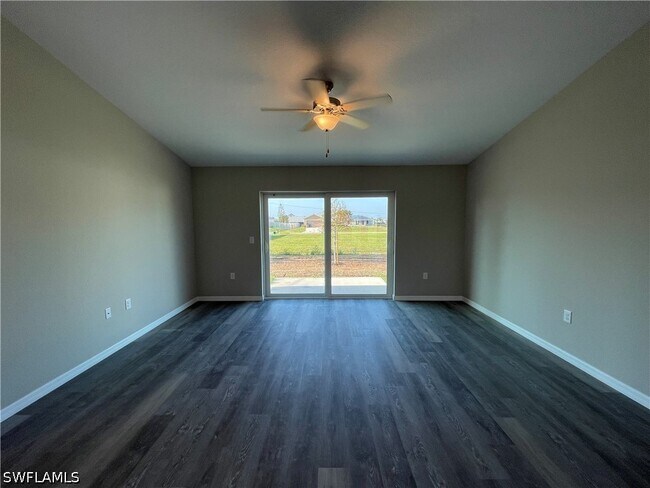 Foto del edificio - 610 NW 11th Terrace