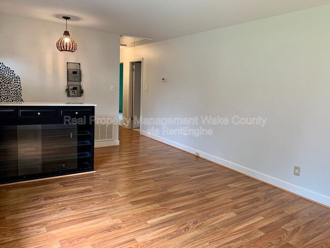 Building Photo - 3605 Cranston Rd