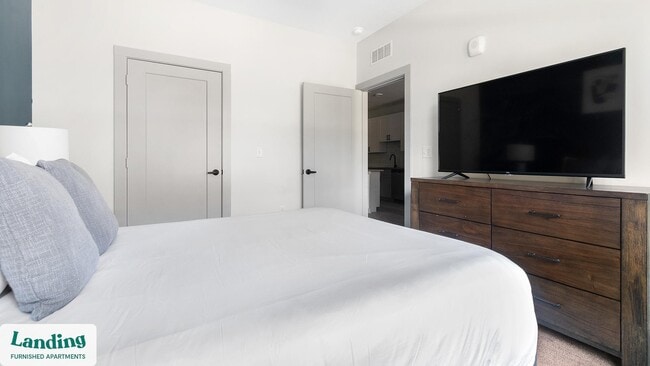 Building Photo - 1148 N Main St