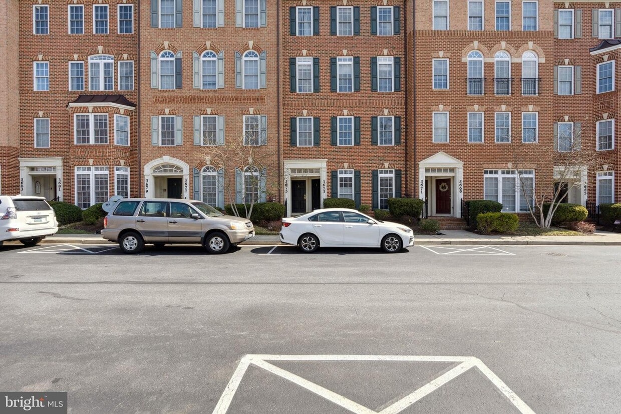 3675 Spring Hollow Ln, Frederick, MD 21704 Townhome Rentals in