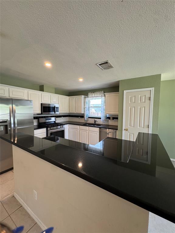 Foto del edificio - 8312 Dulac Dr