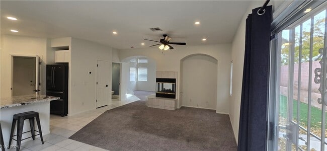 Foto del edificio - 8309 Clearbreeze Ct