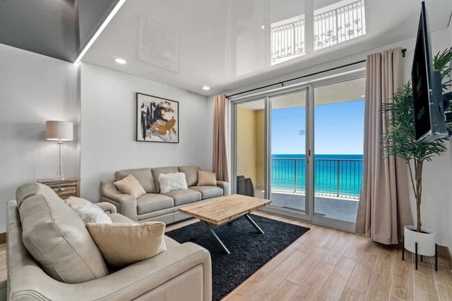 Building Photo - 10625 Front Beach Rd