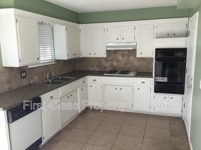 Foto del edificio - 8100 NW 25th St