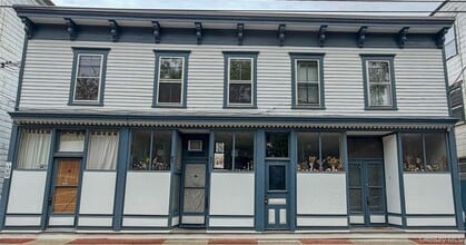 Building Photo - 5 N Rd