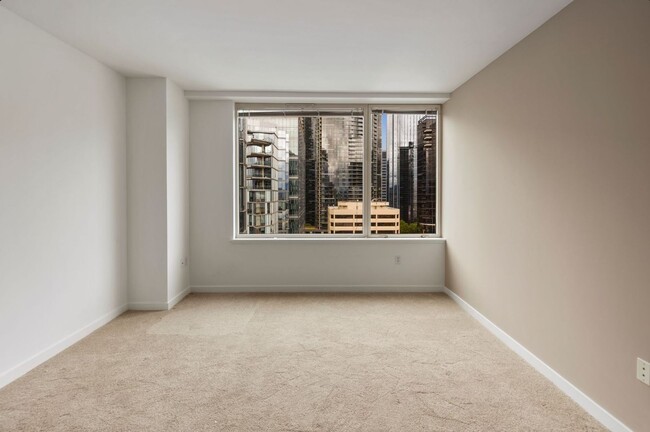 Foto del edificio - Luxurious Urban Bellevue Living