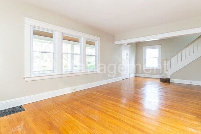 Building Photo - 4518 Telhurst Rd