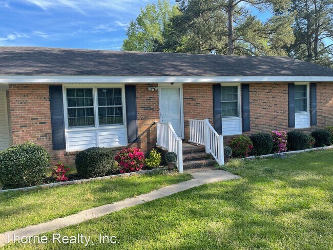 Foto del edificio - 3 br, 1.5 bath House - 1707 Preston Drive
