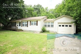 Building Photo - 1213 Haltom St