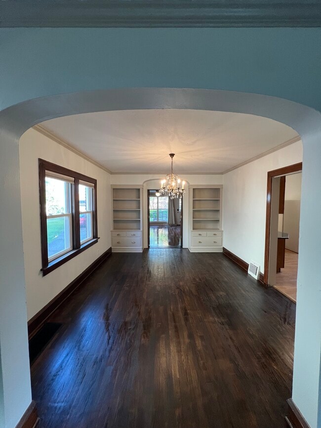 Building Photo - 3602 W 148th St