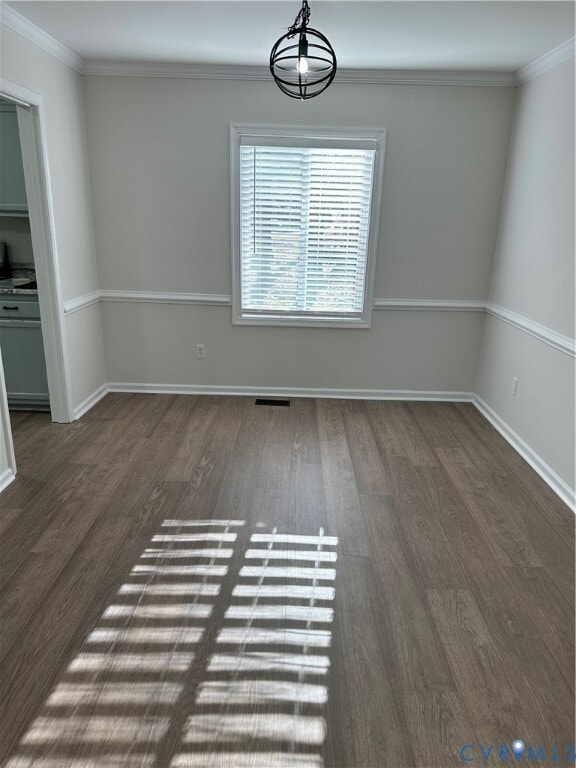 Foto del edificio - 9015 Covewood Rd