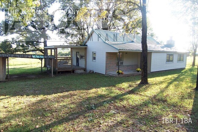 Building Photo - 9442 E Farm Rd 2