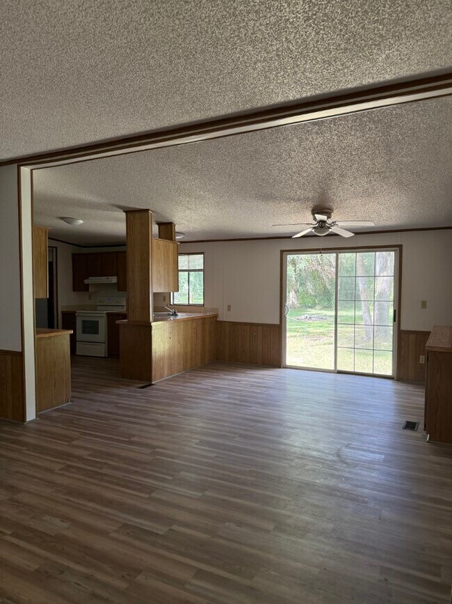 Foto del edificio - 7491 NW 165th St