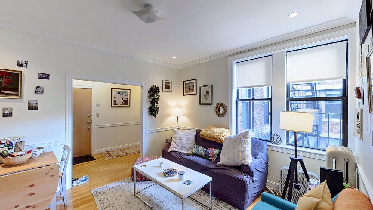 Foto principal - 1340 Commonwealth Ave
