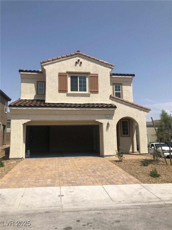 Building Photo - 5870 Amber Mesa St