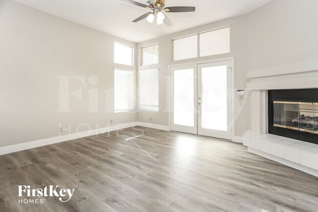 Foto del edificio - 8301 Cretan Blue Ln