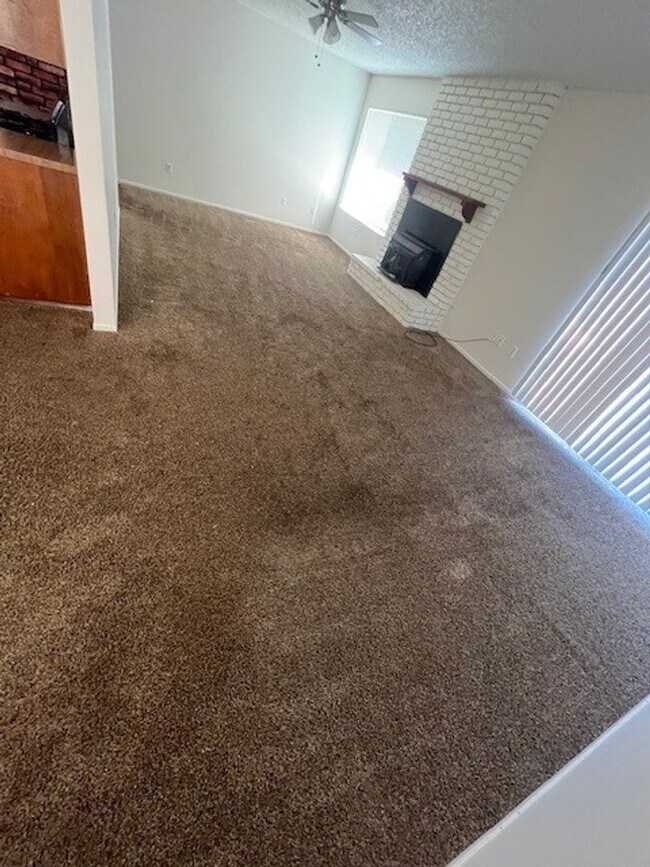 Foto del edificio - Coming Soon!