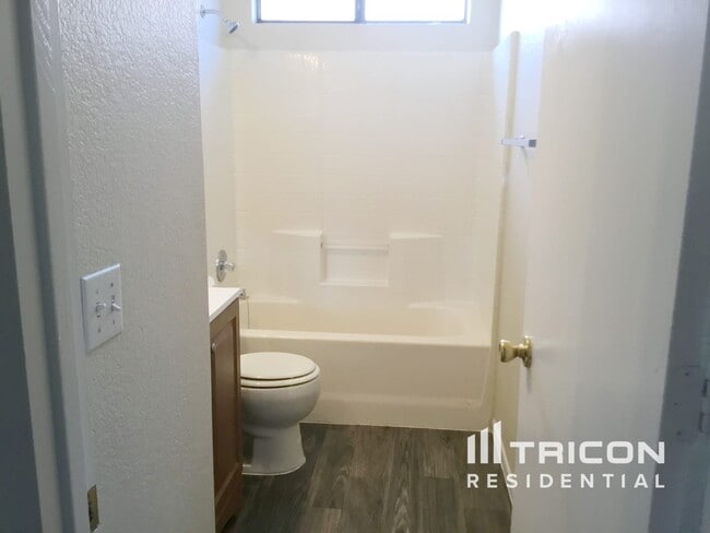 Foto del edificio - 4755 N 87th Ave