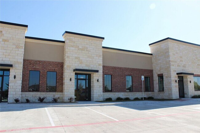 Building Photo - 780 SF Brand New Office Space in Murphy Texas