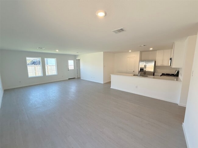 Foto del edificio - 505 Robin Ct