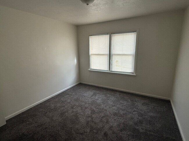 Foto del edificio - 2849 Harrison Blvd