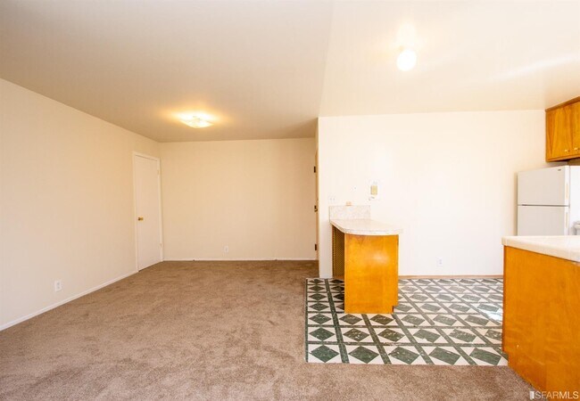 Foto del edificio - 860 Corbett Ave