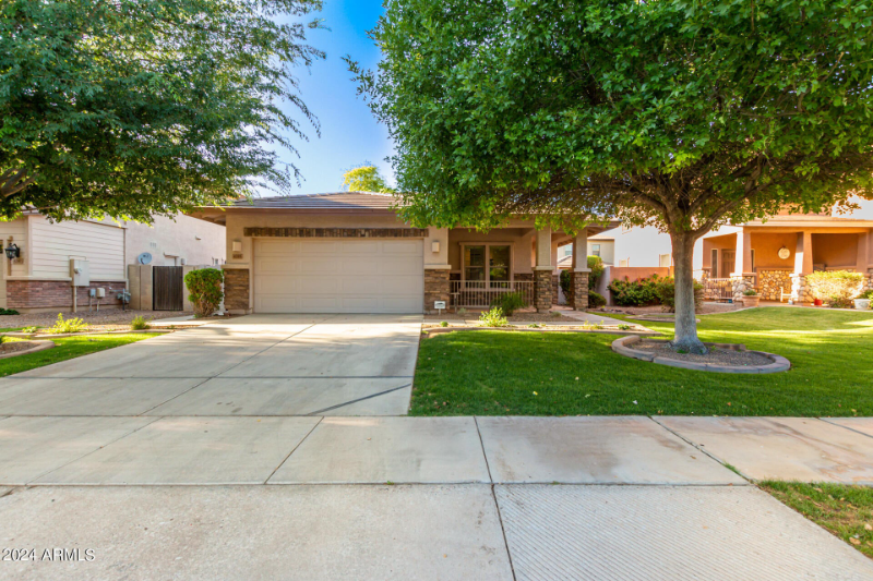 Foto principal - 4248 E Bruce Ct