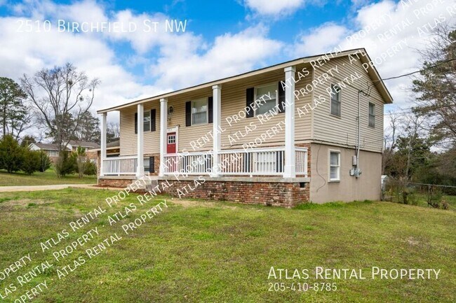 Foto del edificio - 2510 Birchfield St NW