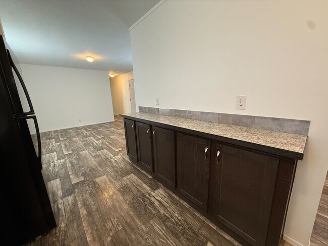 Building Photo - 11719 Cascade Cir