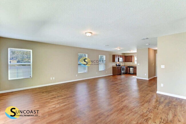 Foto del edificio - 8001 Ridgehill View Rd