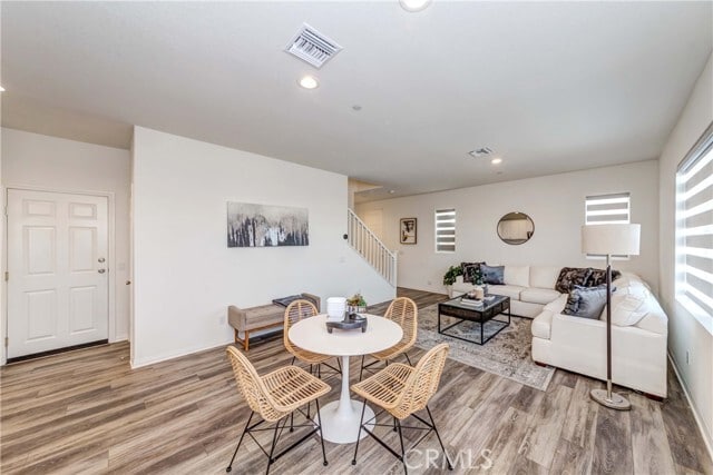 Foto del edificio - 16050 Aventurine Ln