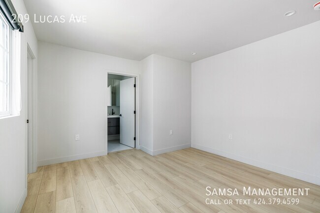 Foto del edificio - 209 Lucas Ave