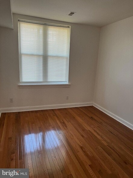 Photo - 101 Galveston Pl SW Apartment