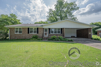 Building Photo - 6221 Cane Creek Cir